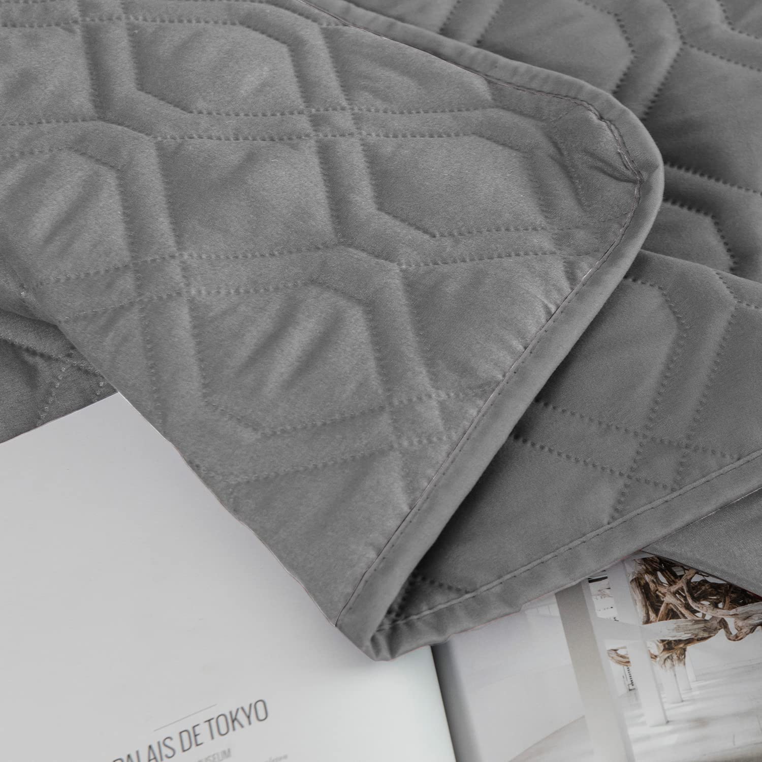 Ameritex Waterproof Reversible Dog Bed Cover - Light Grey Microfiber Blanket for Sofa, Couch, Bed