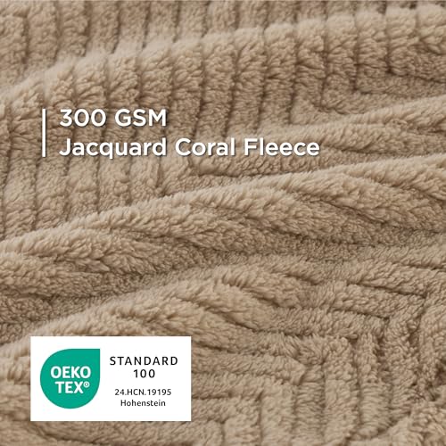 Bedsure 30x40 Inch Brown Wave Fleece Dog Blanket – Soft 300GSM Fluffy Blanket for Pets, Machine Washable