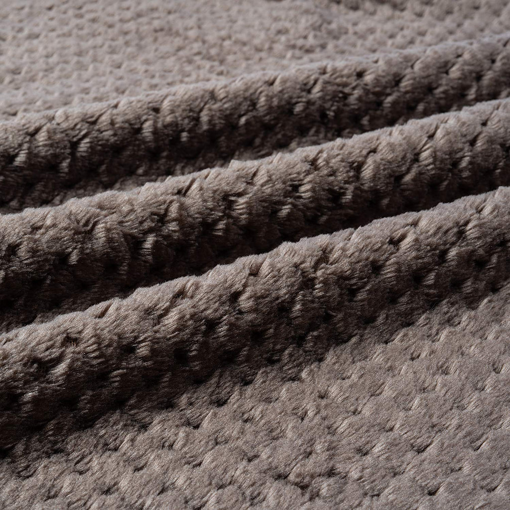 CUTEMATE Large 40"x48" Dark Grey Pet Blanket – Plush Fleece Throw for Dogs and Cats, Machine Washable, Skin Friendly