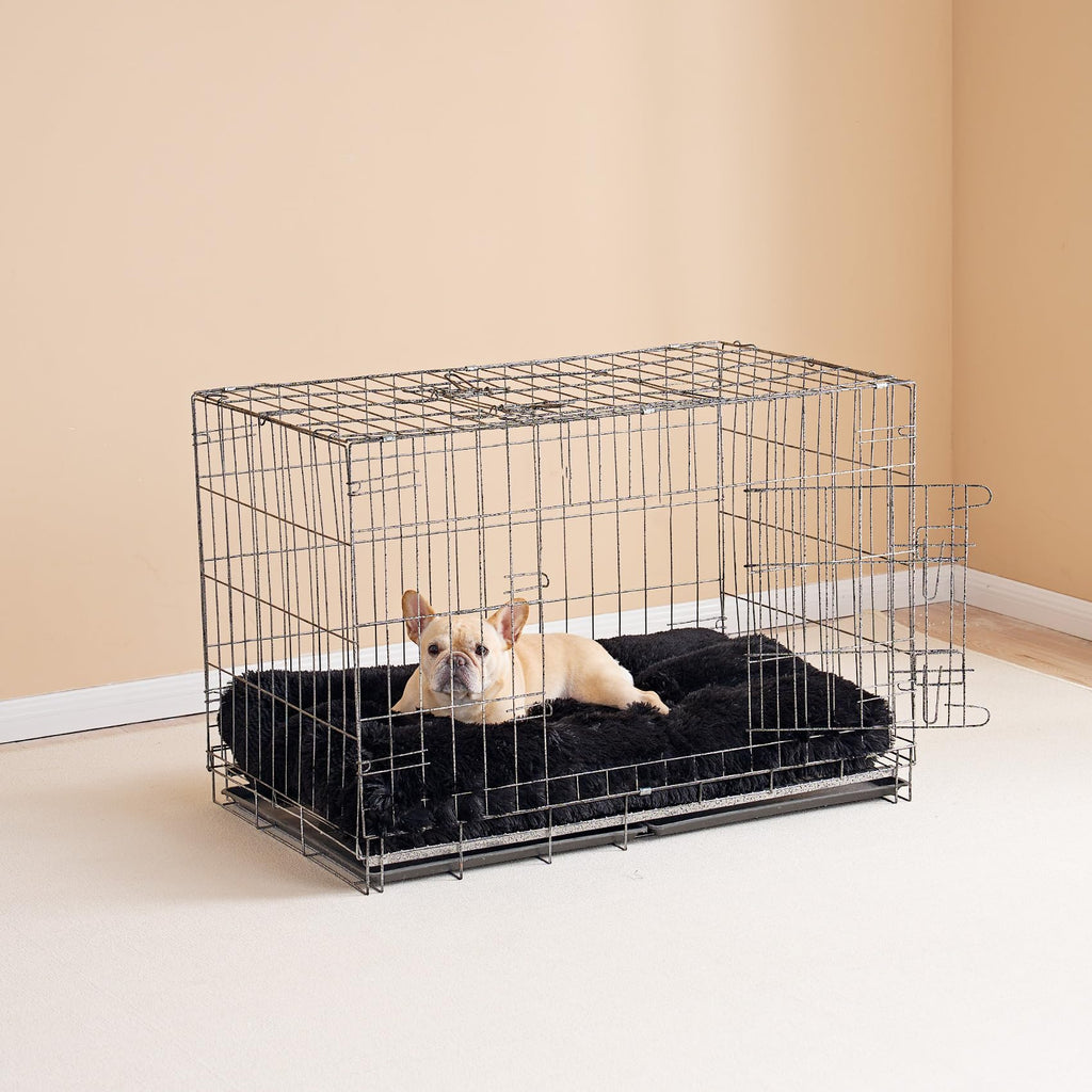 EHEYCIGA Fluffy Dog Crate Bed for Medium Dogs - Plush Faux Fur Crate Pad with Non-Slip Bottom, Washable, Black