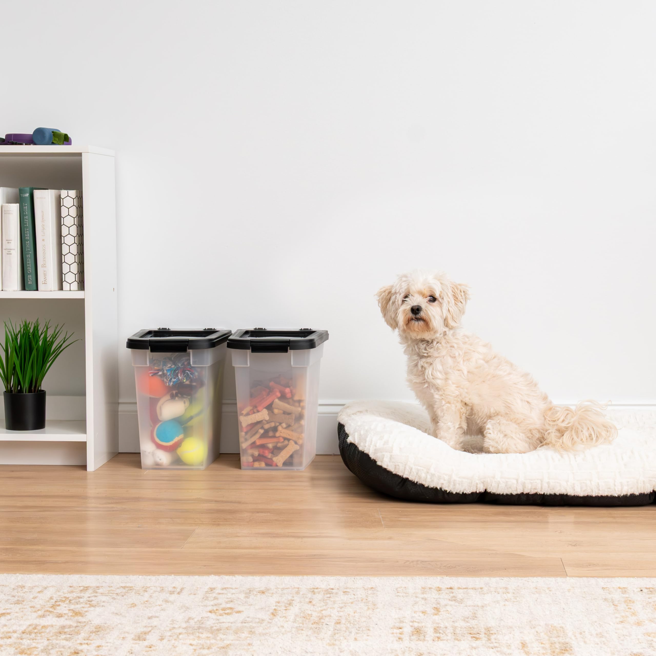 IRIS USA Airtight Pet Food Storage Container 2 Pack – 12.75 Qt Each, Holds Up to 10 lbs, BPA Free, Clear/Black