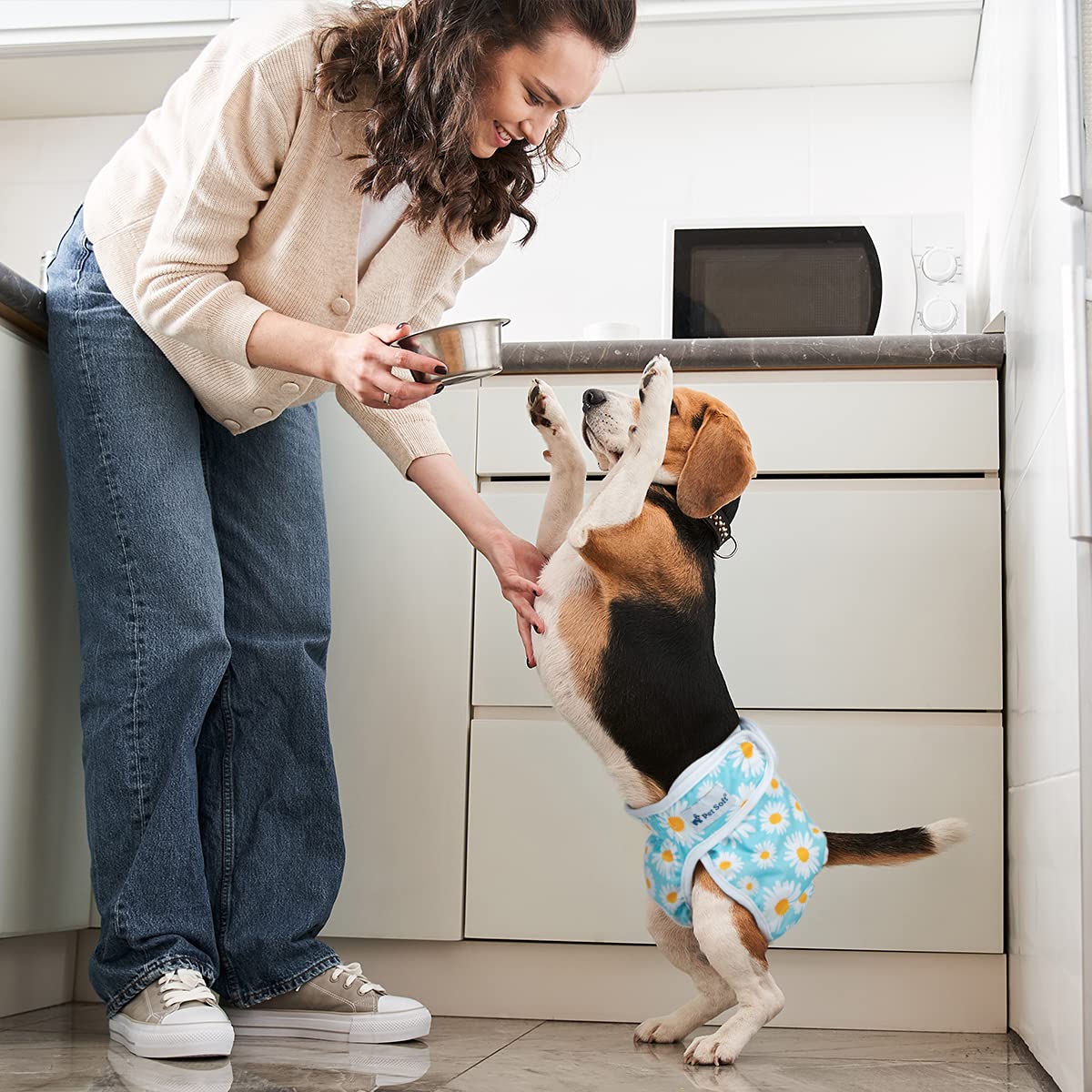 Pet Soft 3-Pack Washable Female Dog Diapers – Reusable Period Panties for Dogs in Heat, Size M (Flower Pattern)