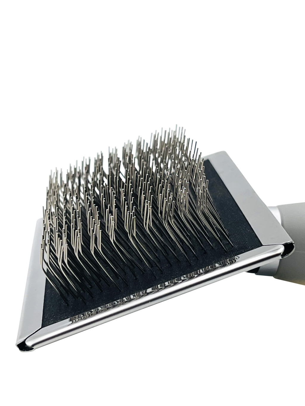 Warren London Long Pin Slicker Brush – Gentle Detangling for Dogs with Thick Coats