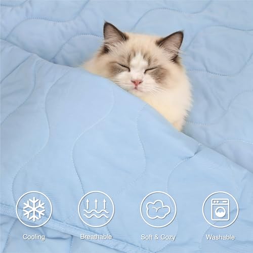 ZAKAPAWS Cooling Blanket for Medium Dogs – Breathable, Waterproof, and Machine Washable Pet Throw (Light Blue, 30x40)